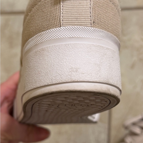 adidas women’s tan canvas low-top sneakers with white rubber soles | size 7 - Picture 11 of 16